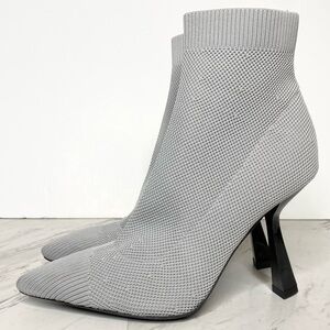 Marc Fisher Umair Gray Pointy Toe Heeled Bootie 8 1/2 M
